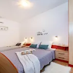Family Friendly House With A Swimming Pool Sukosan, Zadar - 17965