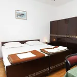 Apartments By The Sea Trpanj, Peljesac - 3157