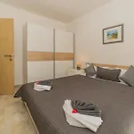 Apartments With A Parking Space Vir - 18550