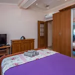 Apartments By The Sea Vir - Kozjak, Vir - 19117