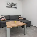 Apartments With A Parking Space Vir - 20013