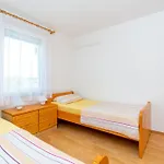 Apartments By The Sea Vir - Kozjak, Vir - 20149