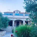 Ferienwohnungen VI La Mare With Heated Pool