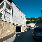 Paradise Residence Apartment With Seaview Terrace And Garage