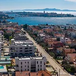 Fux Luxury Infinty-Pool Zadar