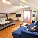 Family Friendly Apartments With A Swimming Pool Sabunike, Zadar - 20179