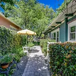 Historic Prescott Home With Yard, Walk To Downtown!
