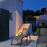 Vitis Apartments