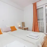 Apartment Nin 5805B
