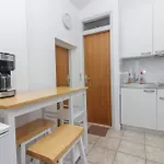 Apartments And Rooms With Parking Space Nin, Zadar - 5805