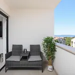 Lux 38B Luxury Penthouse & Deluxe Appartements