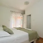 Holiday Home Maslina