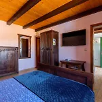Villa Tea Estate With Private Pool And Garden