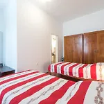 Bonaca Apartment And Rooms