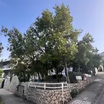 Sea Breeze Apartments