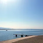 Apartments By The Sea Vir - 23250