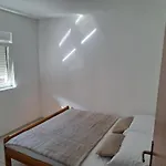 Apartmani Arta 2