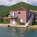 Apartments With A Parking Space Rogotin, Neretva Delta - Usce Neretve - 23141