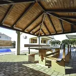 Holiday Home Jolumar By Interhome