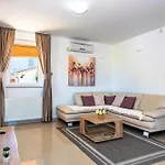 Villa Zlatni Dvori