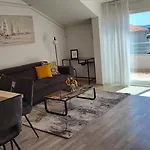 Stoja Apartment