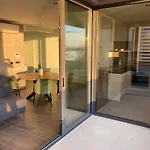 Luxus Appartment Direkt Am Meer In Sukosan, Zadar