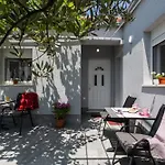Apartments Roza