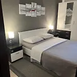 Apartments Sanda