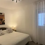 Vila Bonbon 1