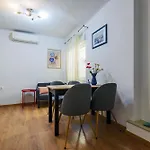 Pretty Apartment In The Centre - Old Town Zadar