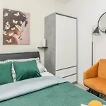 1 Bedroom Gorgeous Apartment In Vir