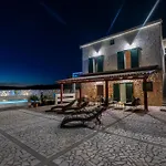 Apartment Kosljun With Pool