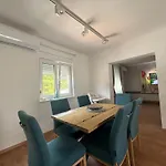 Three Bedroom Apartmant With Sea View & Terrace - Angela'S Apartments