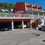 Bleus Apartments