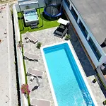 Anai Serenity Apartment , Private Heated Pool And Hot Tub