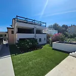 Apartmani Ante & Ivano Biograd With Pool