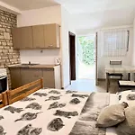 Apartmani Lidija Karin Donji