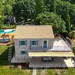 Villa Fig & Oak