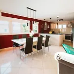 Apartment Tina