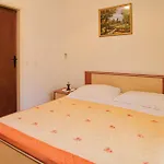 Lovely Home In Postup With Kitchen