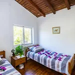 2 Bedroom Beach Front Home In Sali