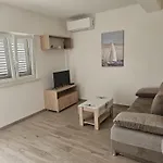 Banovi Dvori