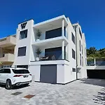 Chic Studio For A Relaxing Holiday In Komarna - Studio-3