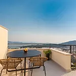 Divine Apartment