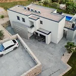 Villa Kara Sevda