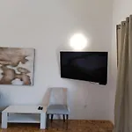 Home Nicole