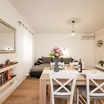 Apartment Teo