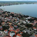 Apartments With A Parking Space Vrsi - Mulo, Zadar - 19047