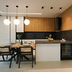 Luxury Apartments Vista