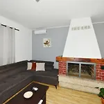 Villa Ariana With Private Pool